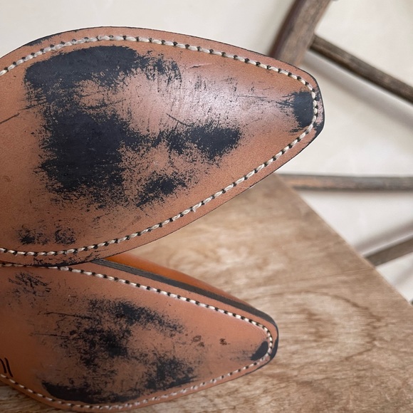 CAPEZIO Cute 80’s Brown Leather Cowboy Boots Embroidered Stitching. 8 1/2 USA!!! - Picture 7 of 14